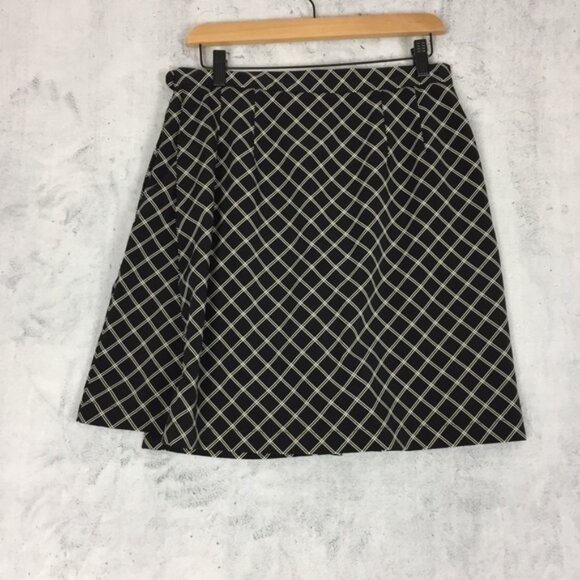LizGolf Skort Sz 10 Cross Split Front Pockets in Shorts by Liz Claiborne - Picture 12 of 12